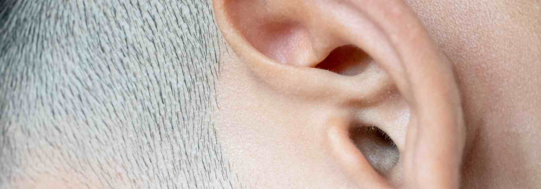 How to dislodge stubborn earwax